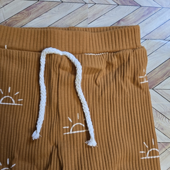 Baby Boy Girl Sun Print Ribbed Long Sleeve Onesie Pants Beanie Lounge Set 12-18M - Picture 12 of 14